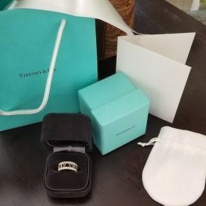Tiffany & Co Atlas Diamond Band